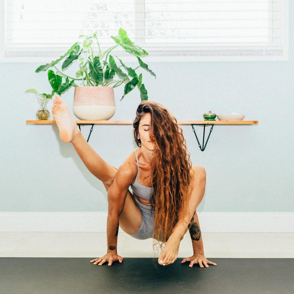 How A Yogi Keeps Her Curls Intact